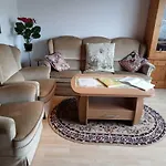 Haus Stefanie Nyaraló Niederburg
