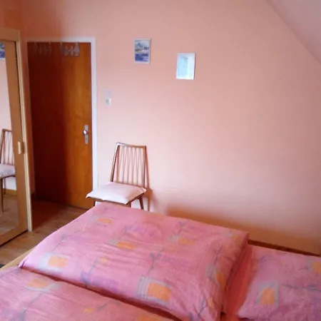 Haus Stefanie بيت للعطل