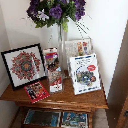 Haus Stefanie بيت للعطل Niederburg