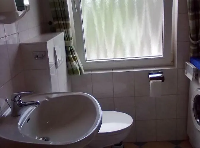 Haus Stefanie Dom wakacyjny Niederburg